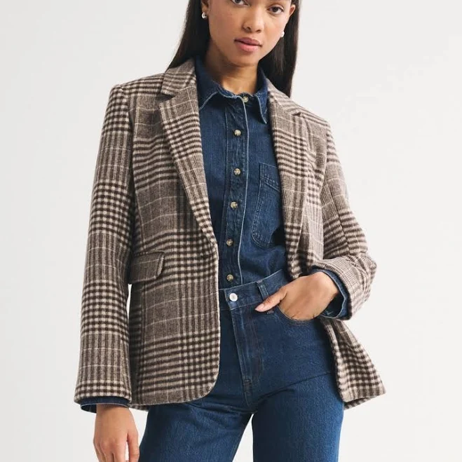 blazer Abercrombie & Fitch Women's Plaid Classic Wool-Blend Blazer Abercrombie & Fitch $150