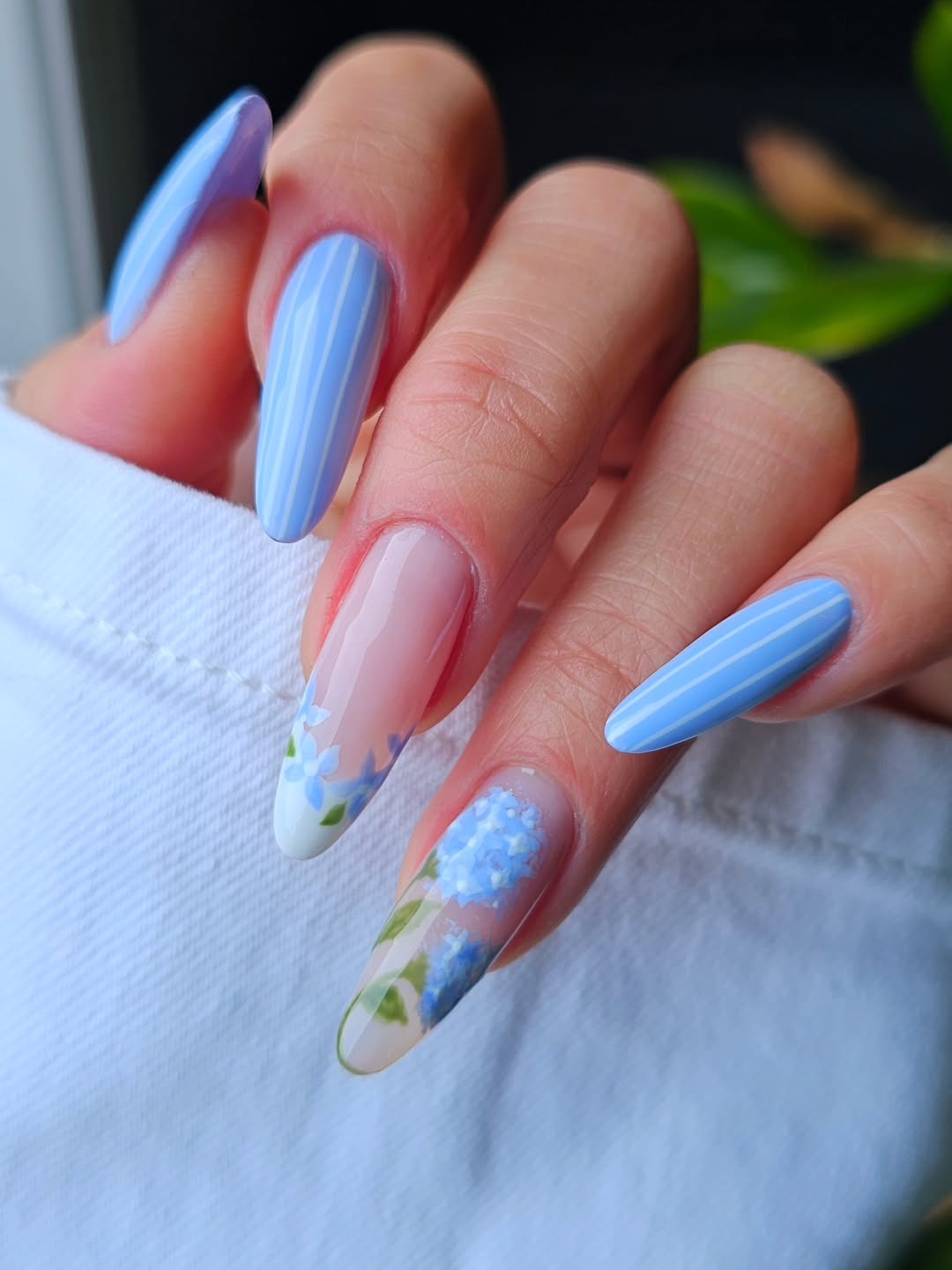 Blue Striped and Hydrangea Floral Almond Nails