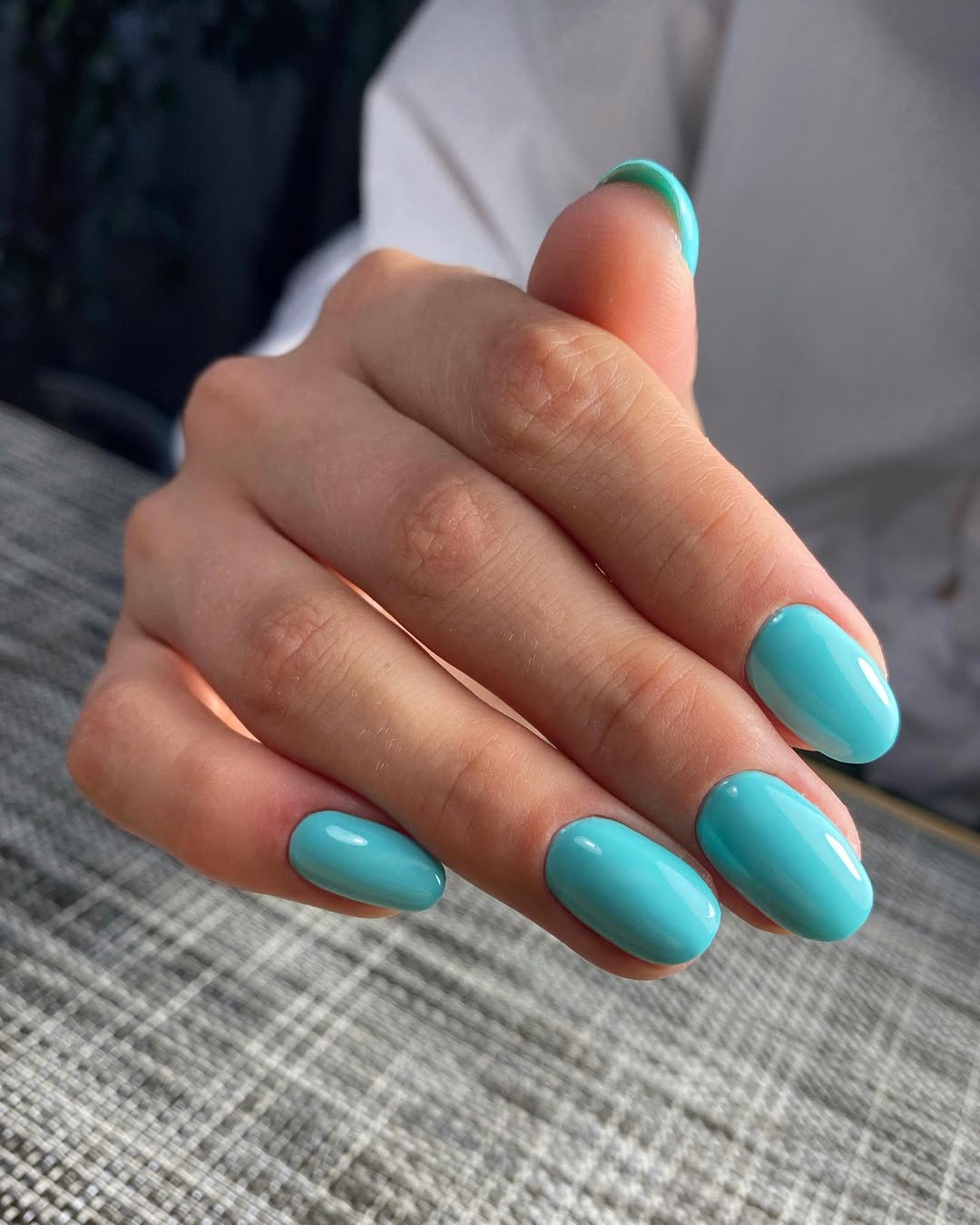 Bright Aqua Blue Glossy Medium Oval Nails