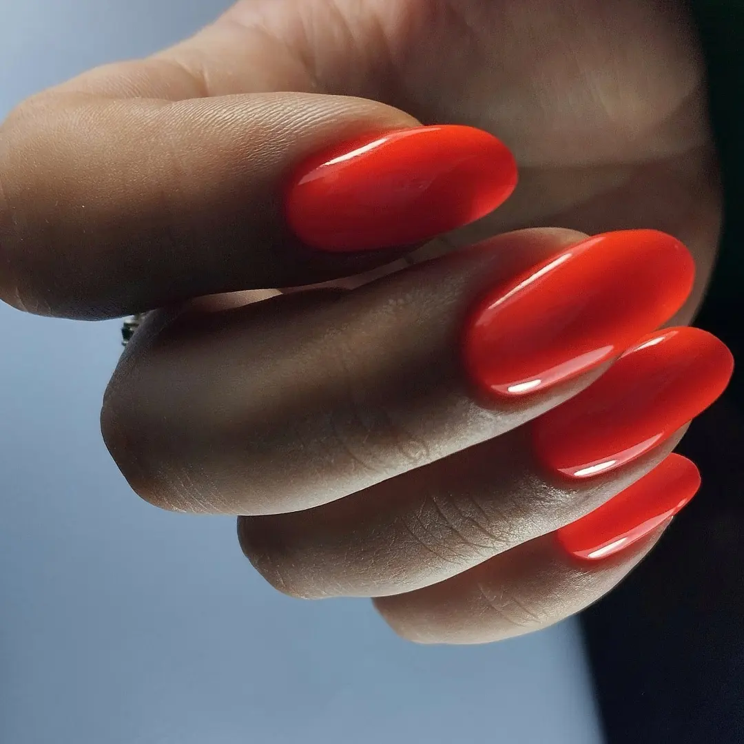 Bright Tangerine Glossy Oval Nails