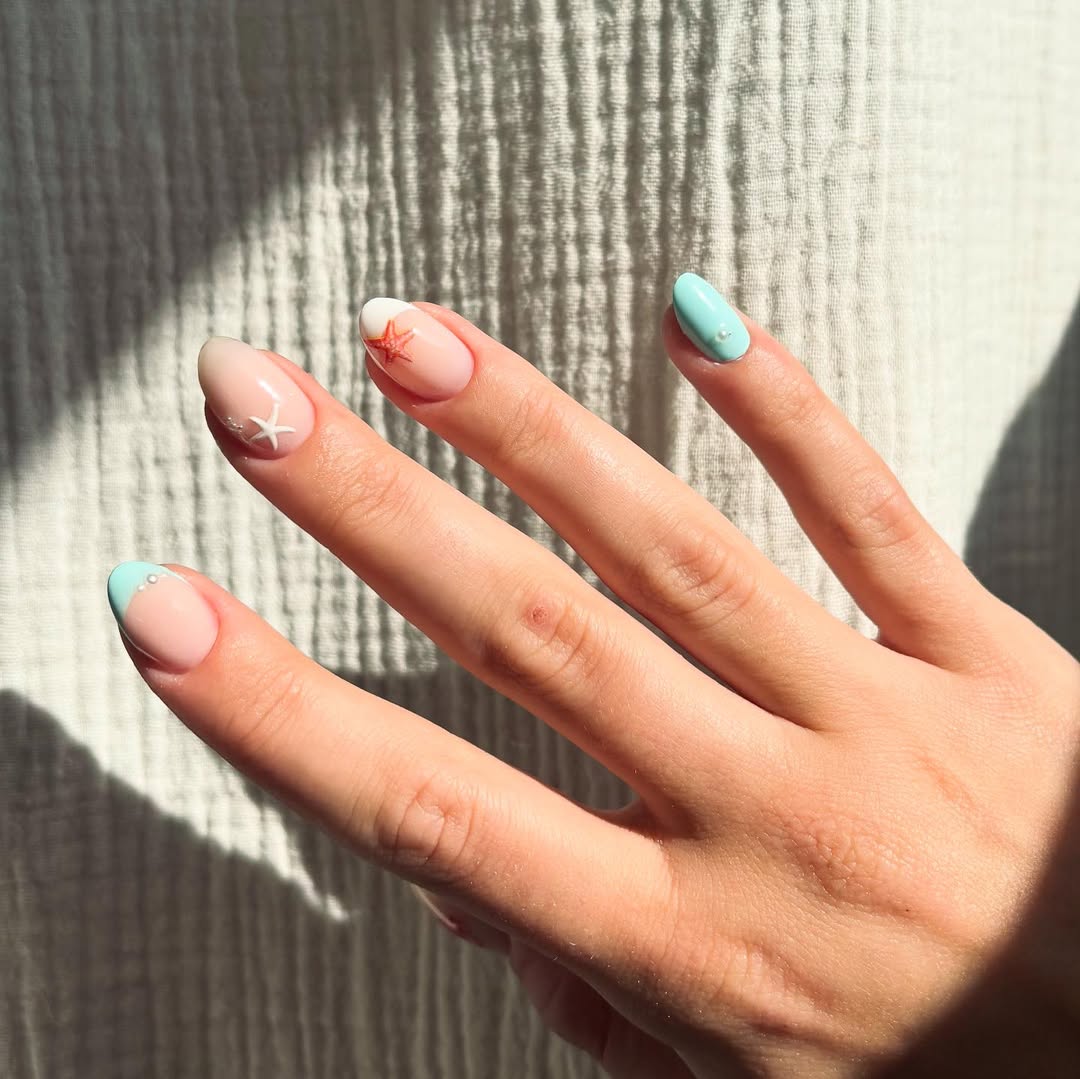 Coastal Cool Seafoam French Tips with Starfish Art