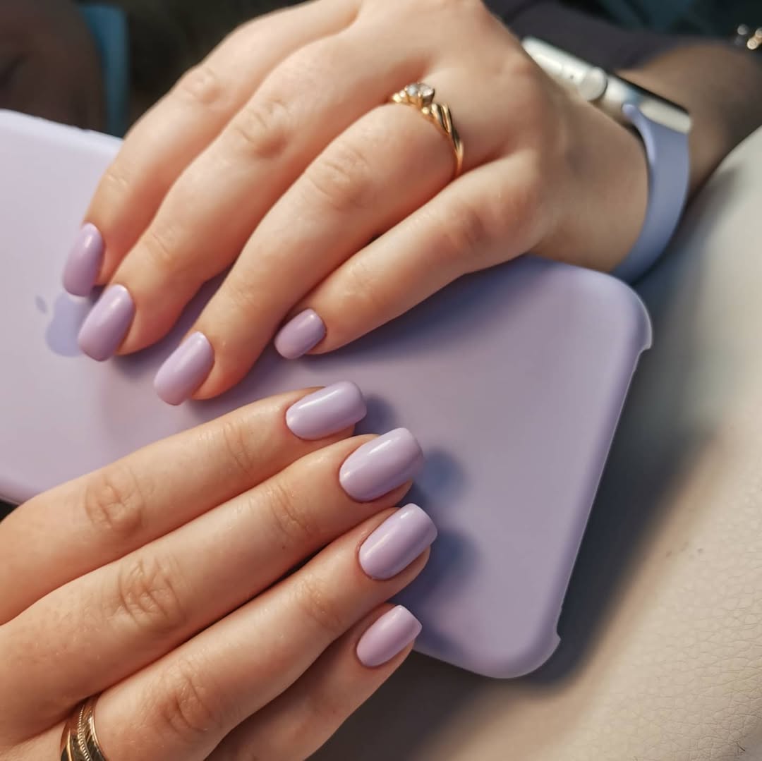 Dreamy Lavender Glossy Short Squoval Nails