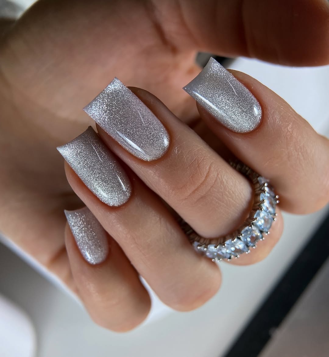 Glam Shimmer Silver Cat Eye Coffin Nails