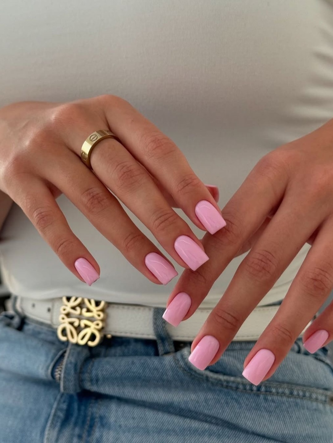 Glossy Bubblegum Pink Short Square Nails