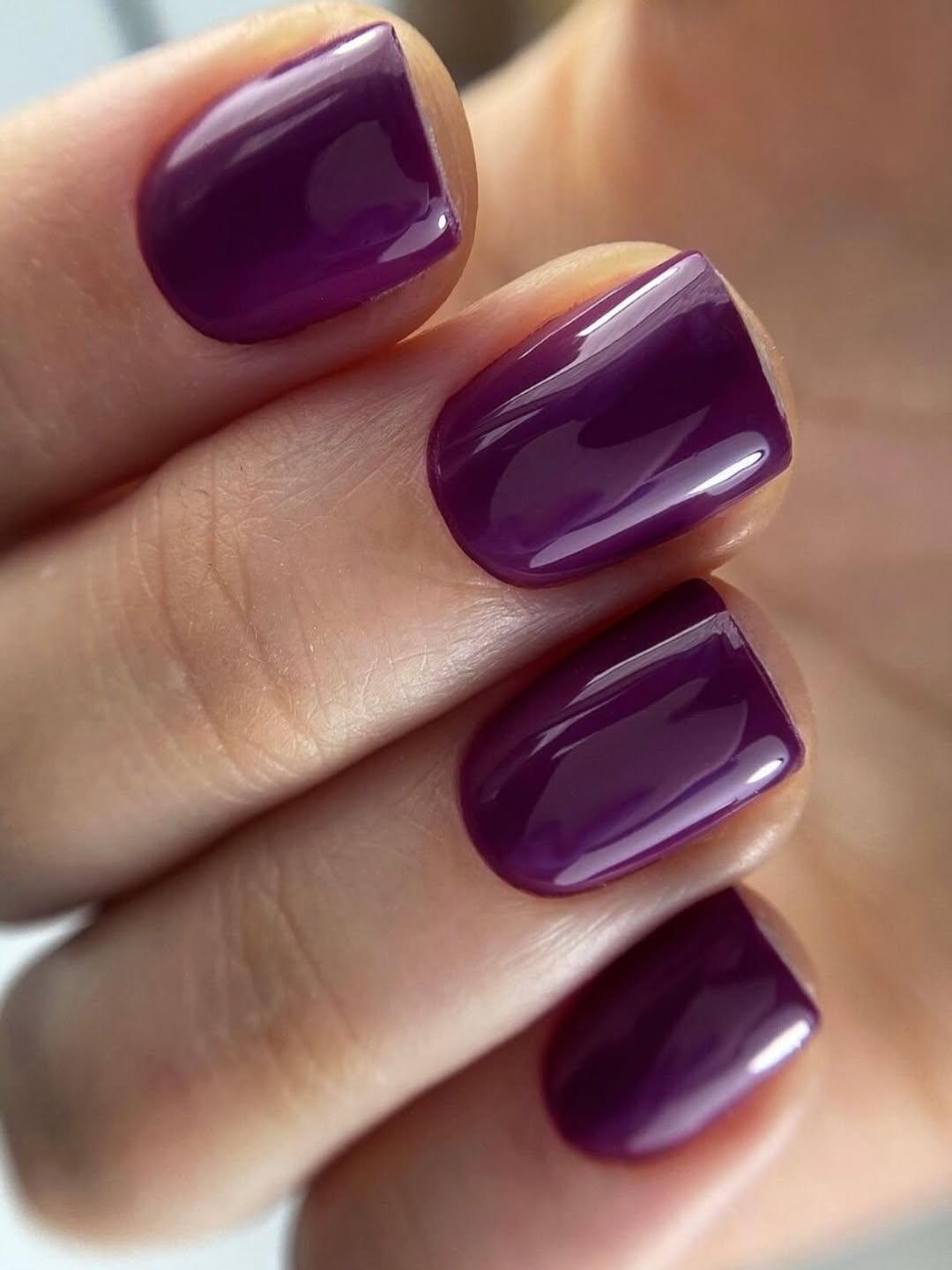 Glossy Deep Plum Short Round Nails