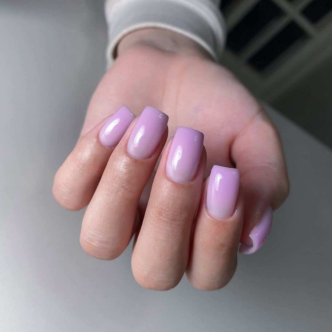 Glossy Lavender Ombré Square Summer Nails