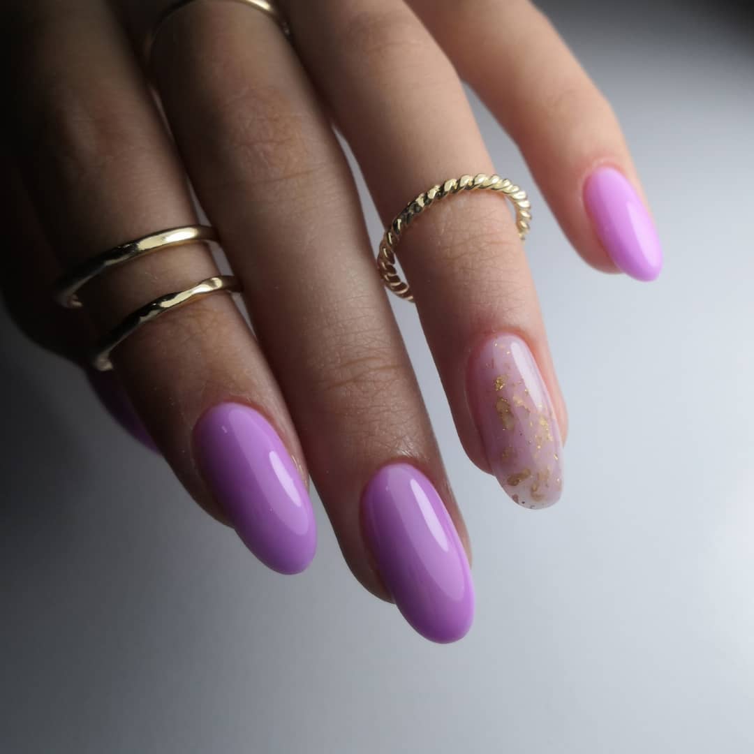 Glossy Lilac Gold Flake Oval Nails