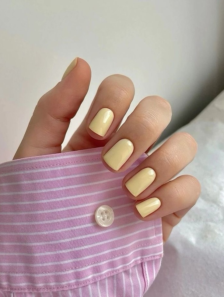 Glossy Pastel Yellow Short Square Nails