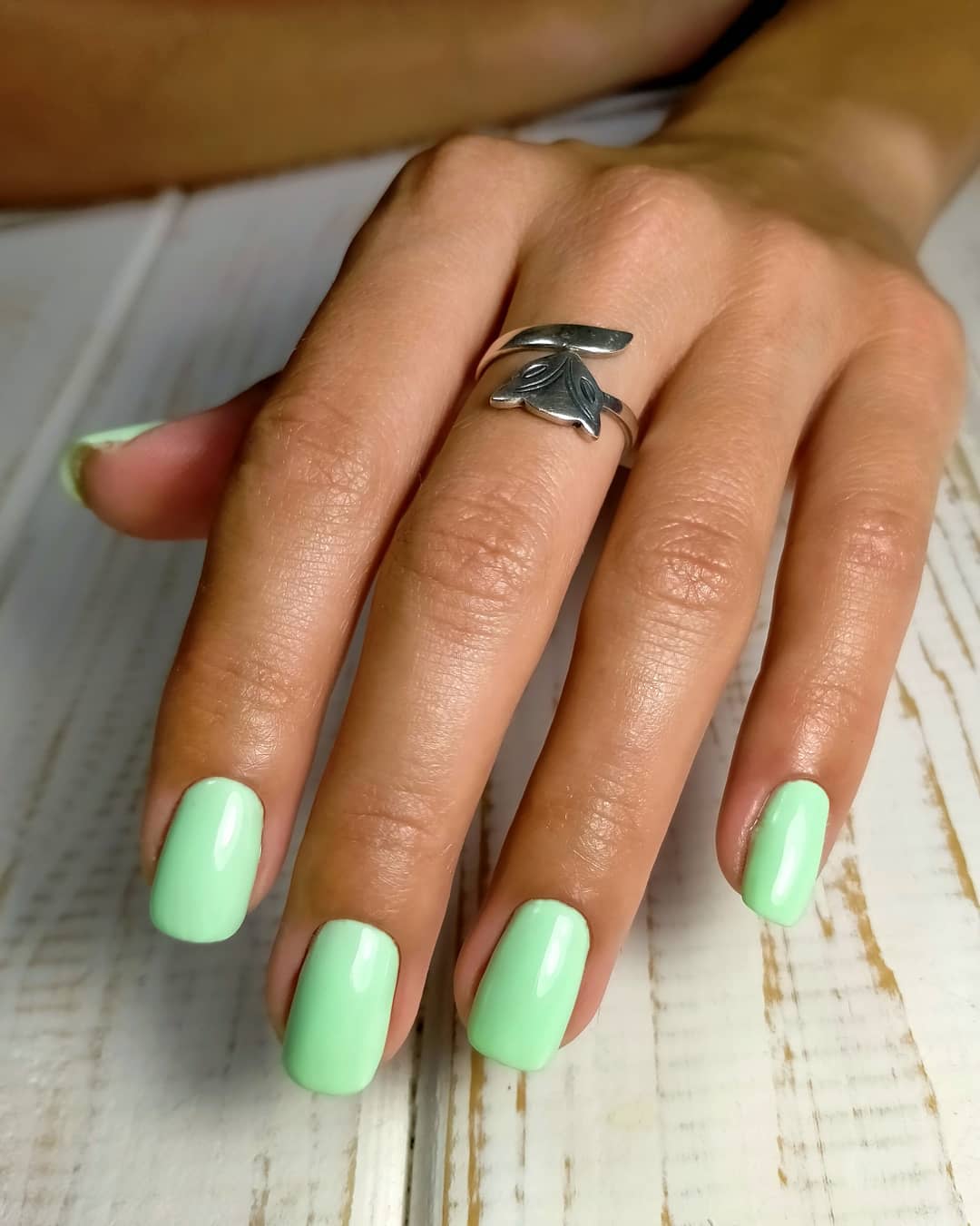 Glossy Spearmint Green Short Squoval Nails