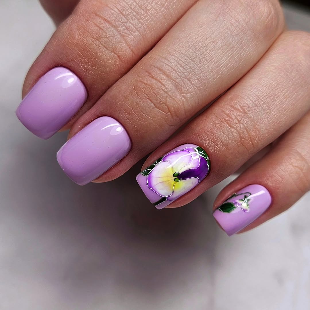 Lavender Floral Art Short Square Nails