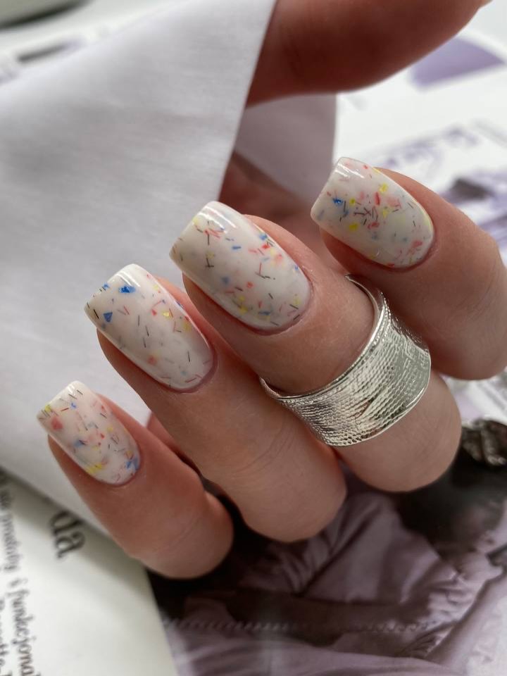 Milky White Confetti Sparkle Square Nails