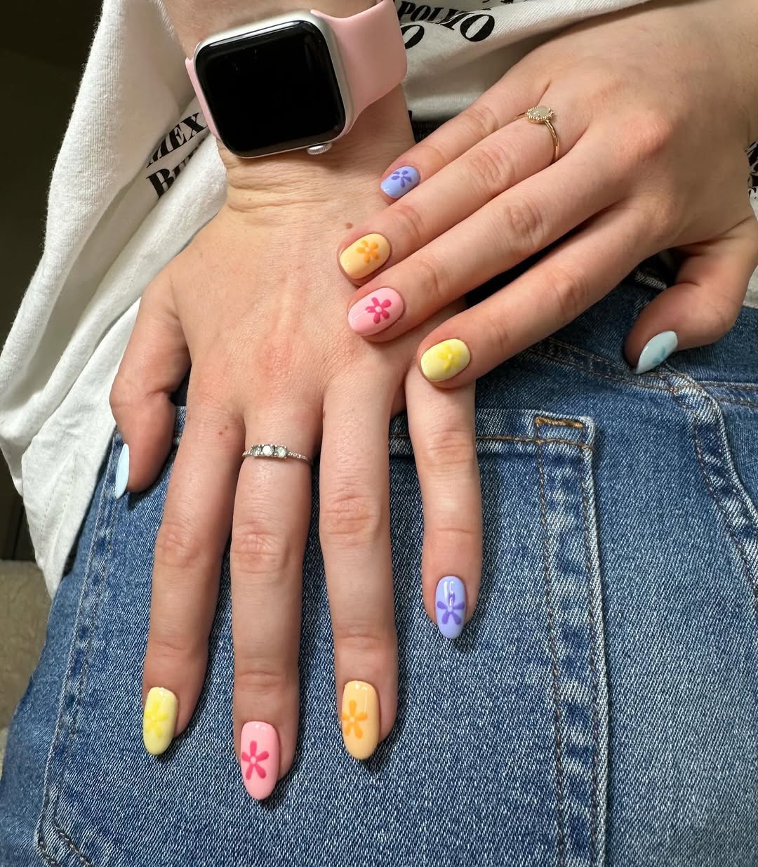 Pastel Matte Flower Power Mismatched Oval Nails