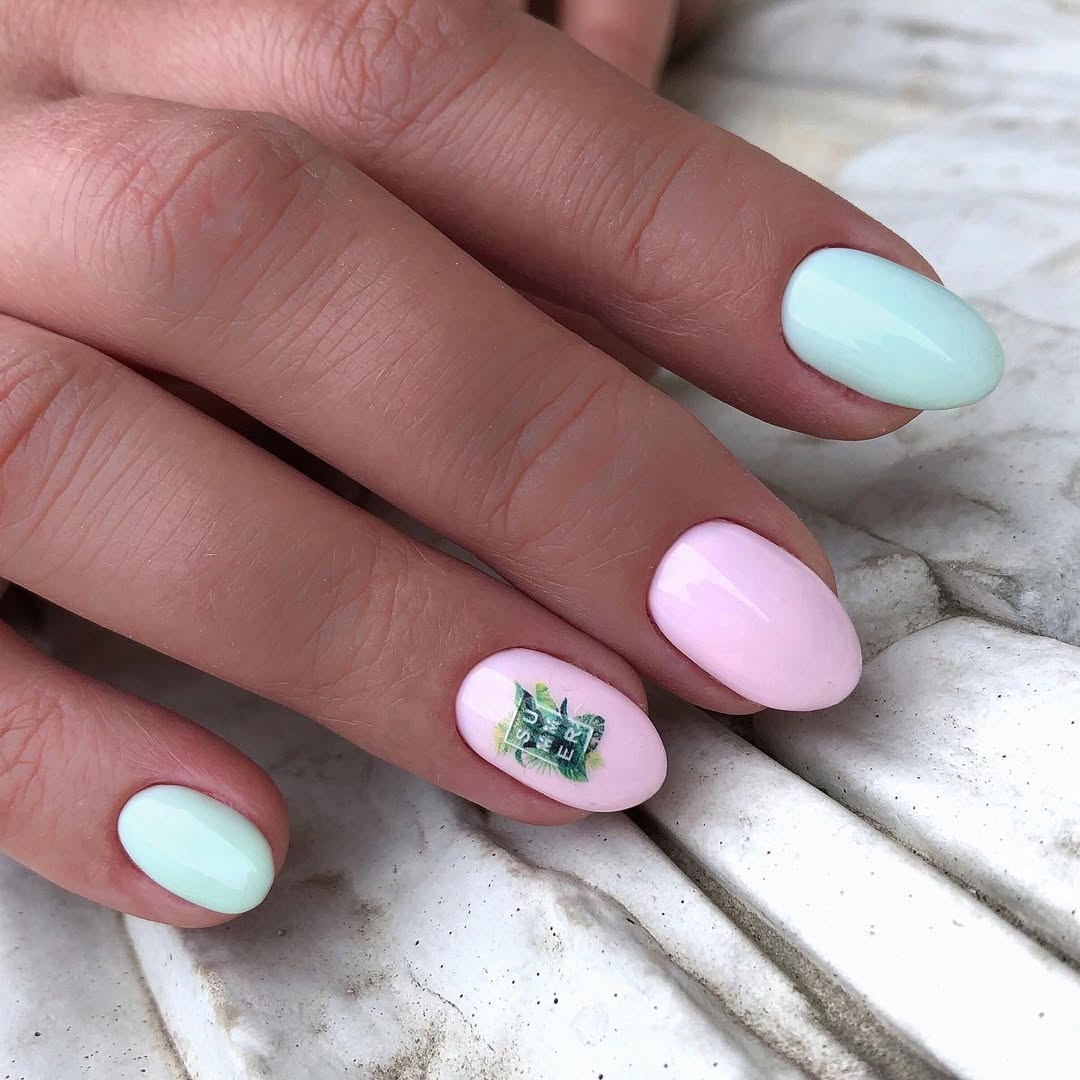 Pastel Pink and Mint Oval with Fern Decal