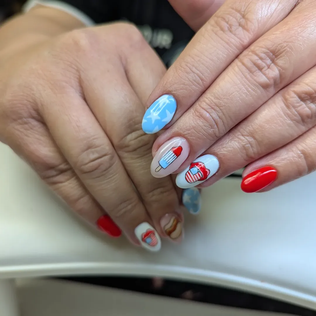 Patriotic Pop Art USA Celebration Oval Nails