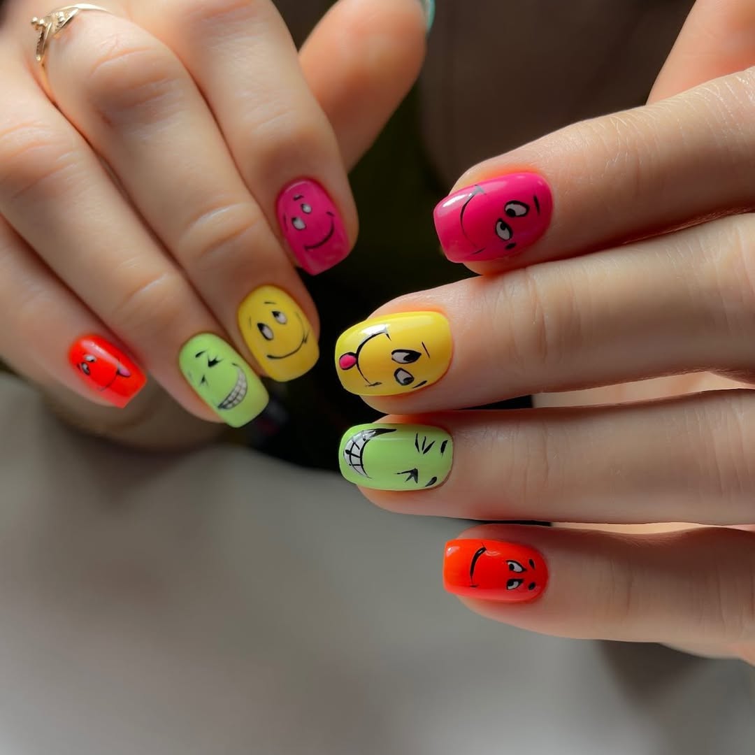 Rainbow Bright Glossy Squoval Mismatched Smiley Faces