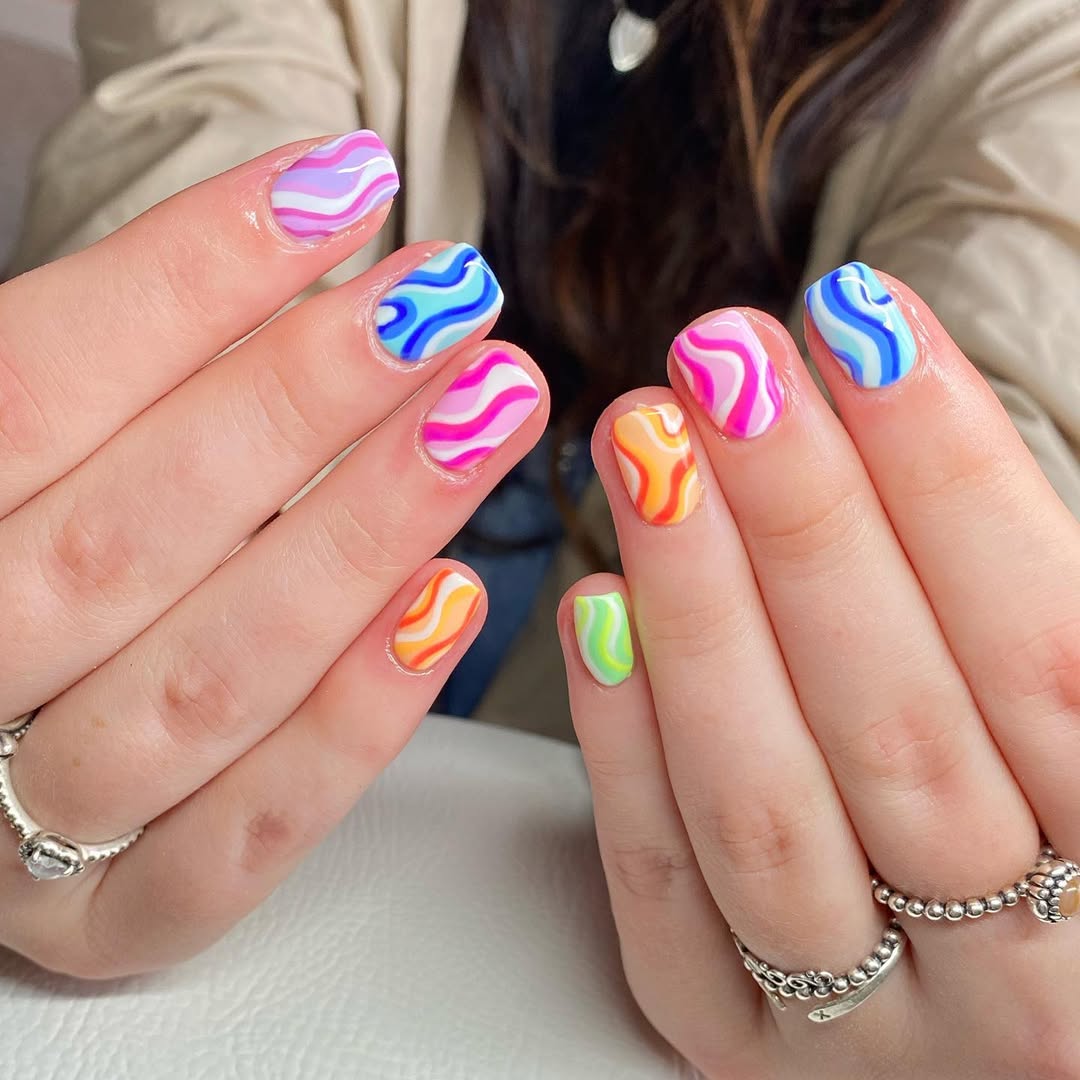 Rainbow Swirl Glossy Short Squoval Nails