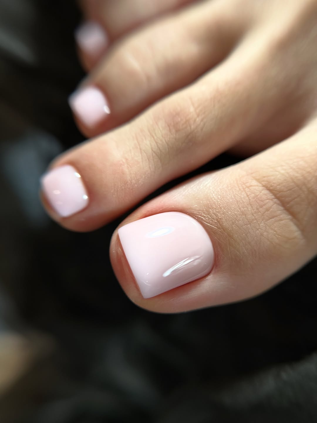 Soft Pink Glossy Pedicure Short Square