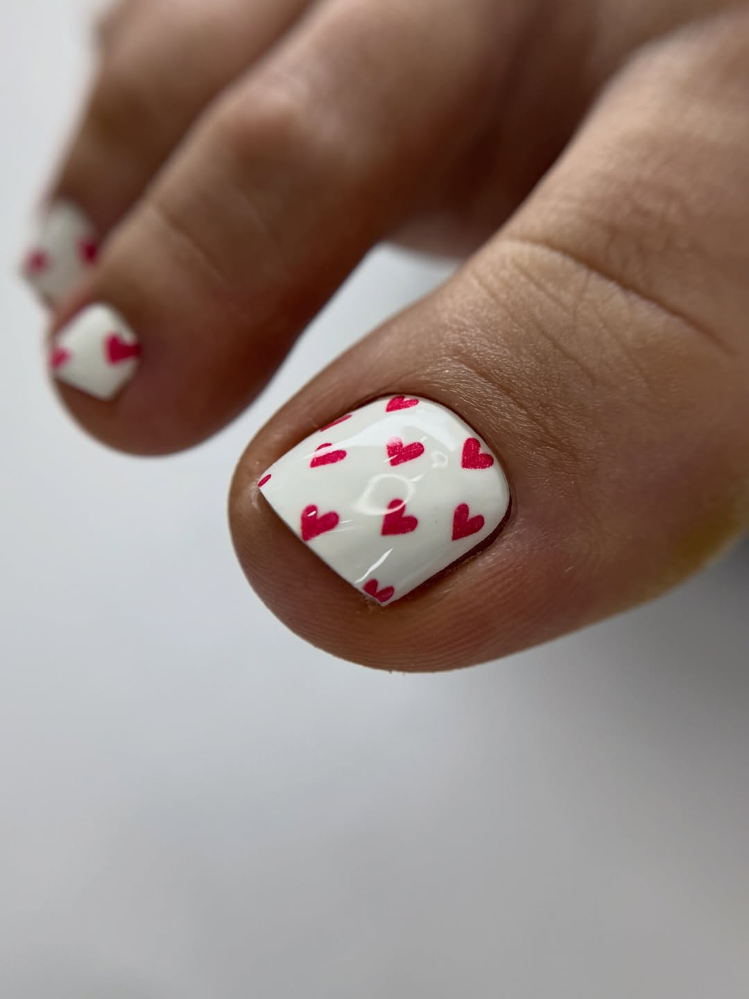 Sweetheart White Pedicure With Red Hearts