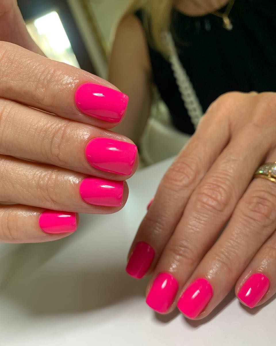Vibrant Barbie Pink Glossy Short Squoval Nails