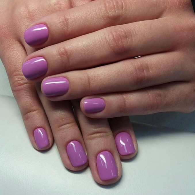 Vibrant Glossy Lavender Square Short Nails