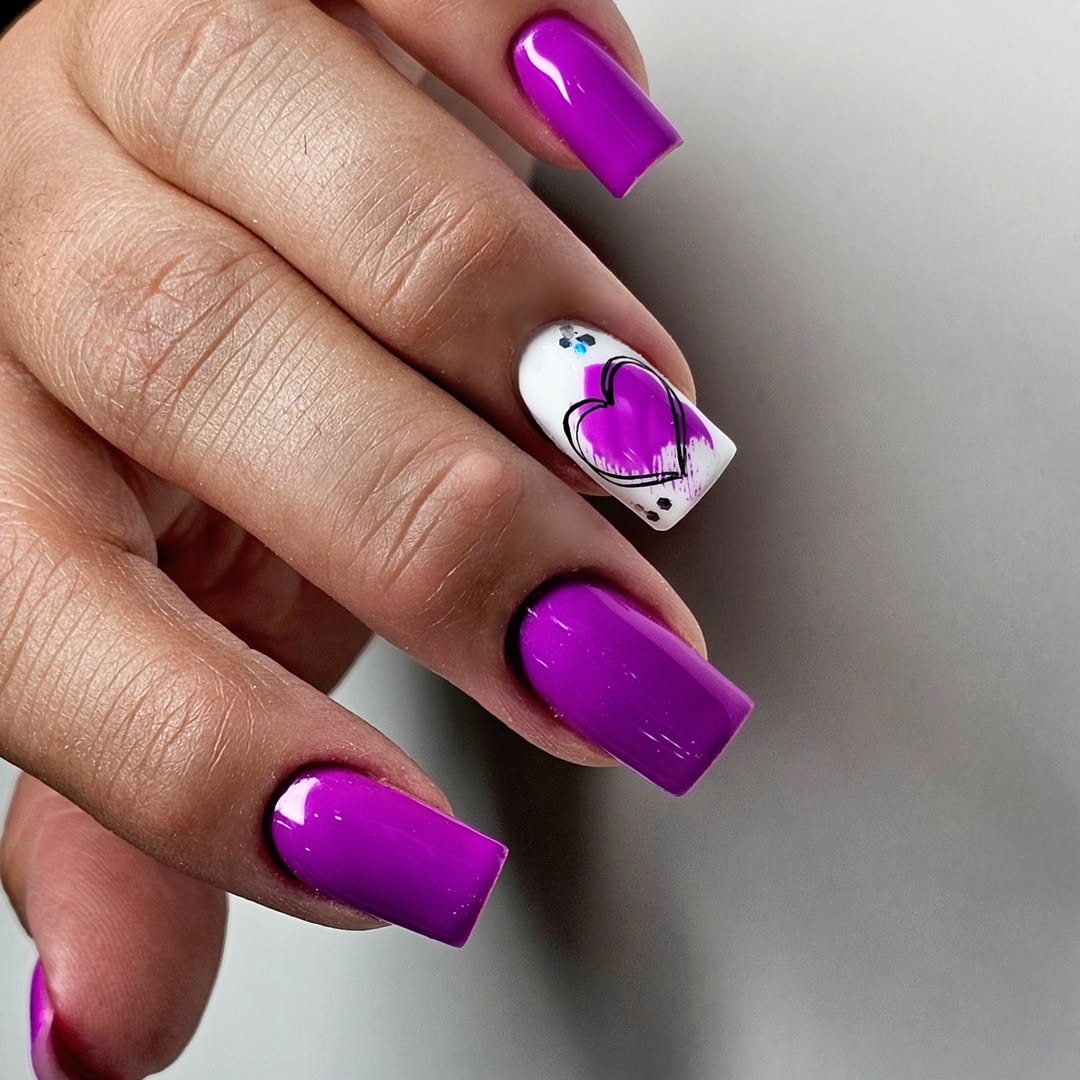 Vibrant Purple Heart Accent Squoval Nails