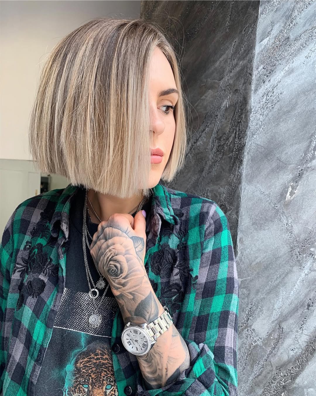 Blunt Cut Platinum Bob With Shadow Root