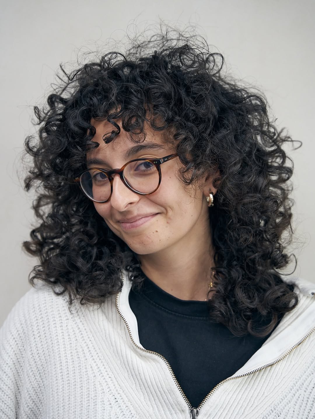Bouncy Voluminous Dark Curly Layers