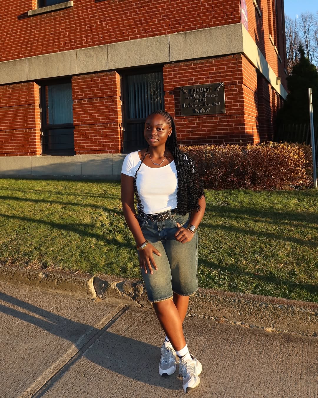 Casual Denim Shorts and Sneakers Back To School Look