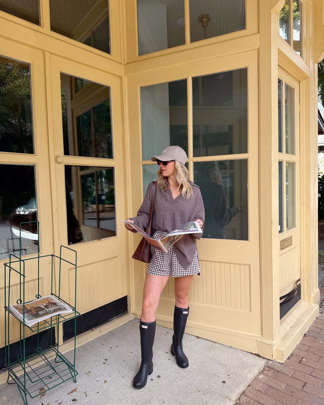 Casual Weekend Chic With Hunter Boots