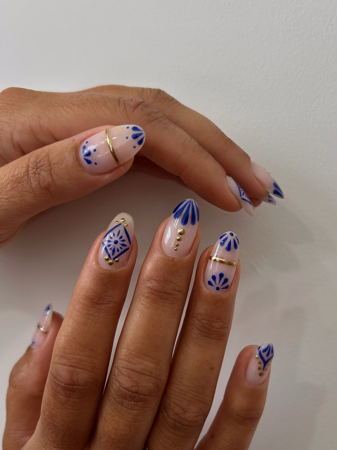 Ceramic Blue Patterned Oval Nails With Gold Accents