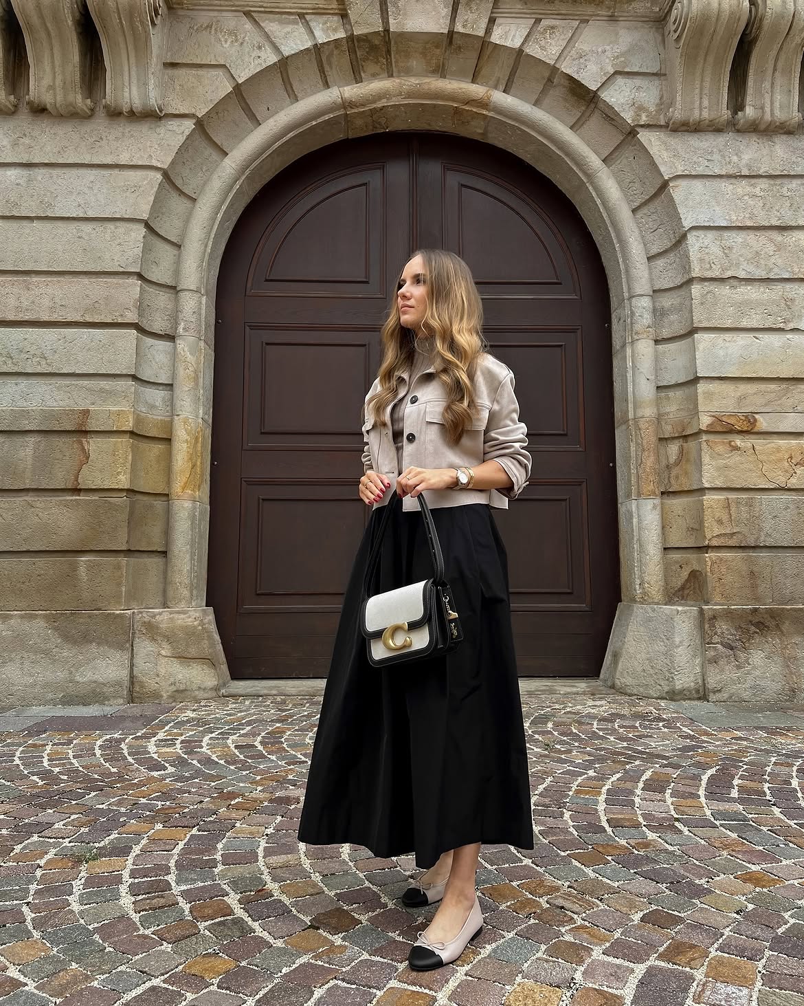 Chic Black Midi Skirt With Cropped Neutral Jacket
