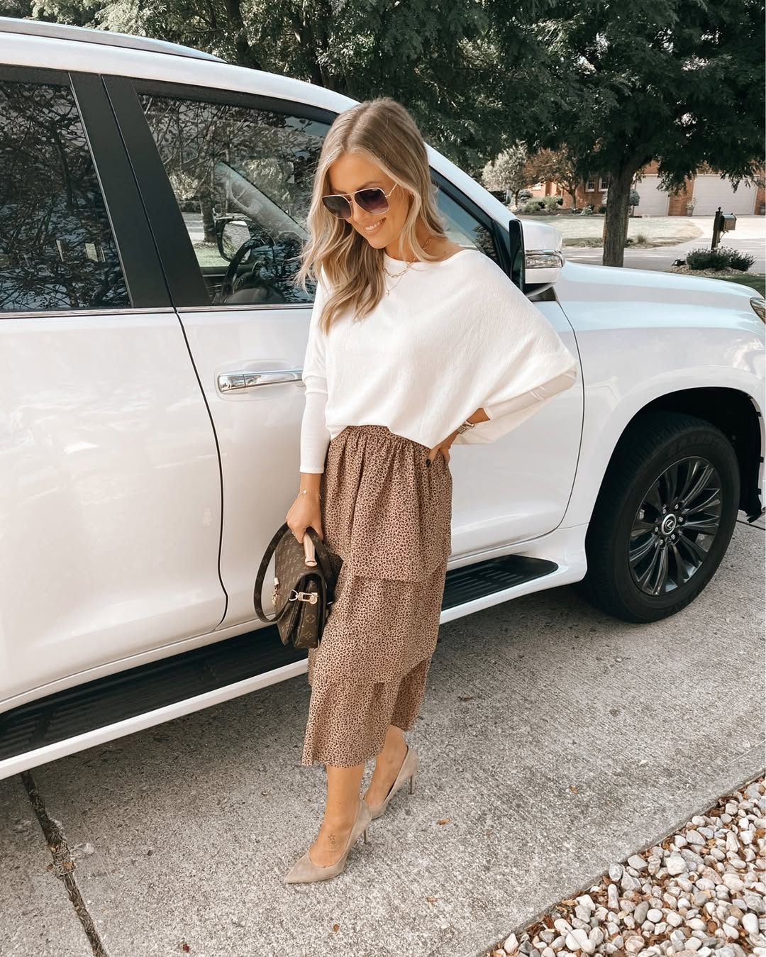 Chic Leopard Midi Skirt And Cozy Knit