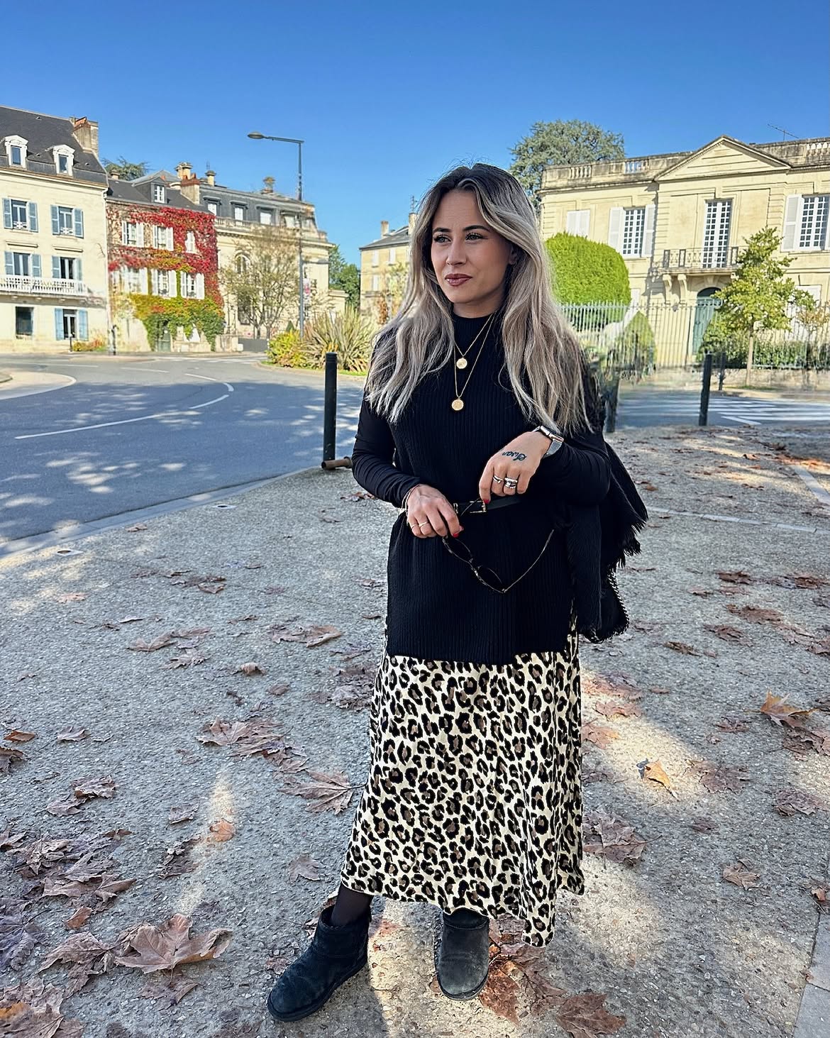 Chic Leopard Midi Skirt With Black Turtleneck