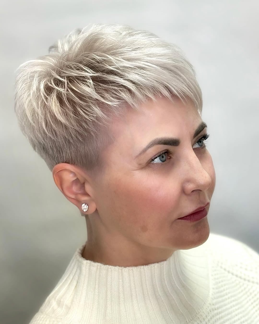 Chic Platinum Pixie With Textured Crown