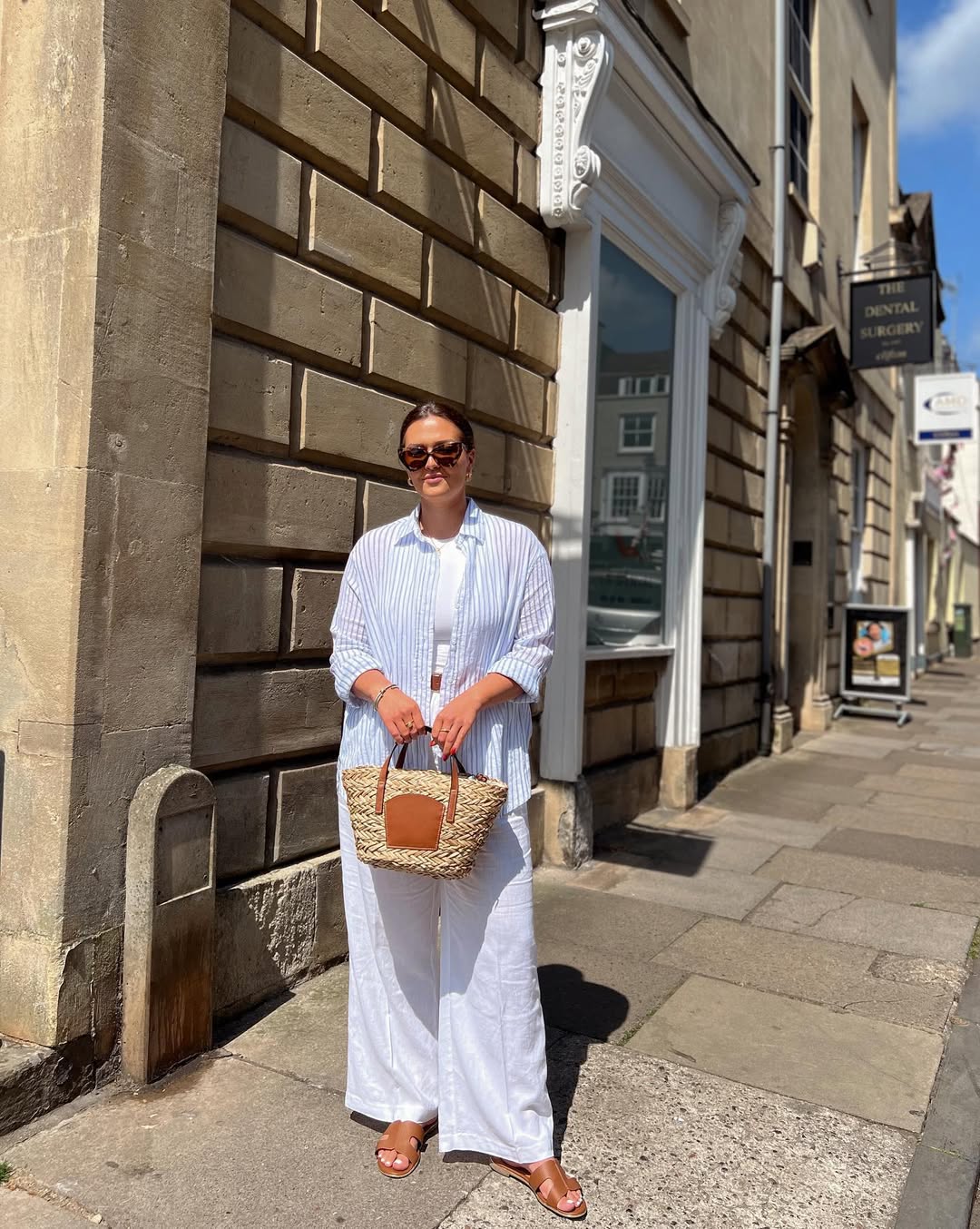 Chic White Linen Wide Leg Pants Outfit