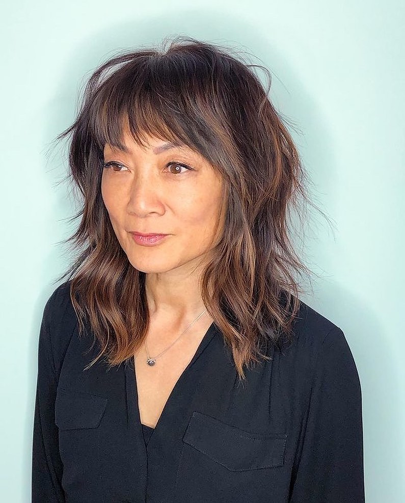 Choppy Chestnut Shag With Wavy Layers And Fringe