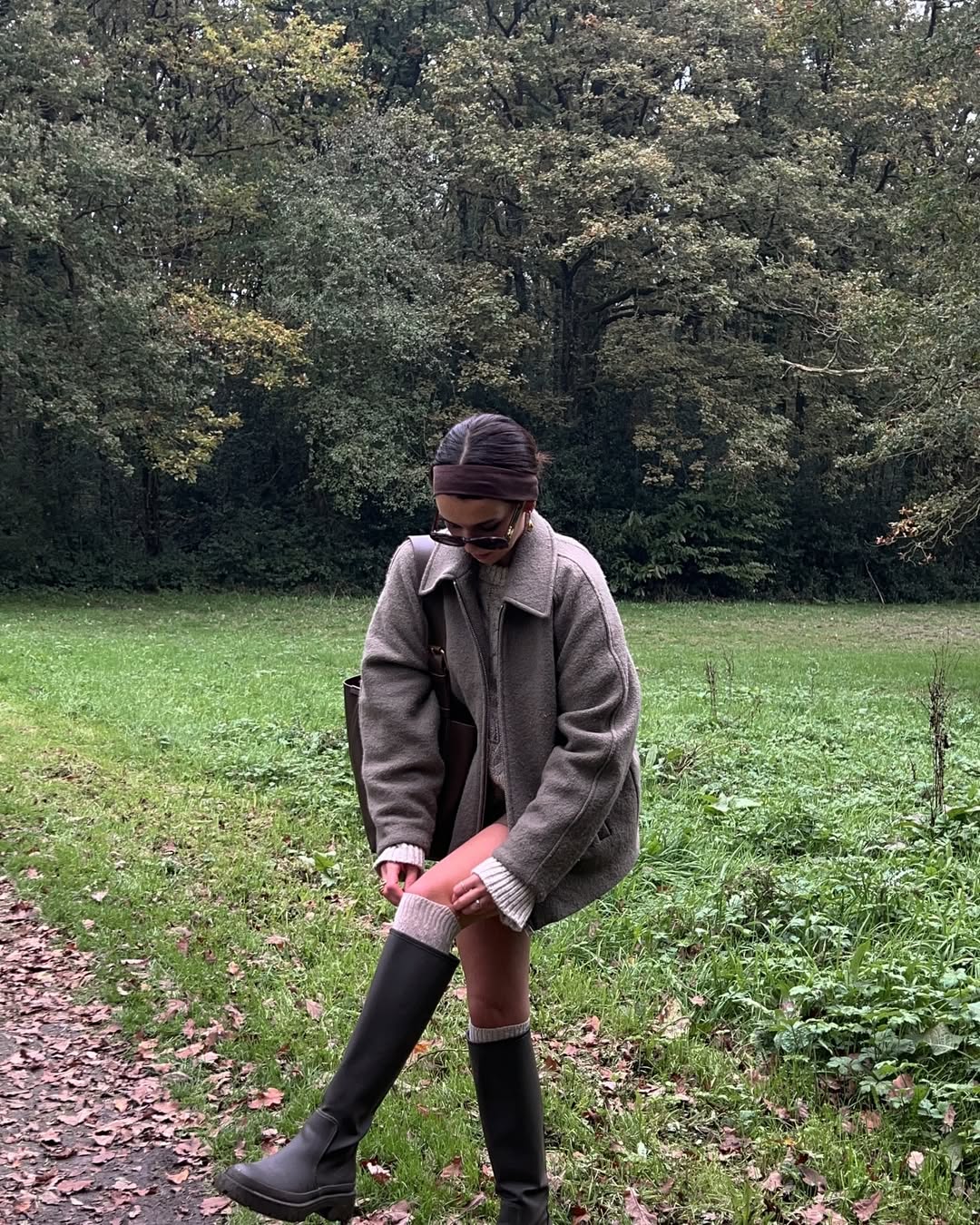 Chunky Boots With Knit And Utility Jacket Look