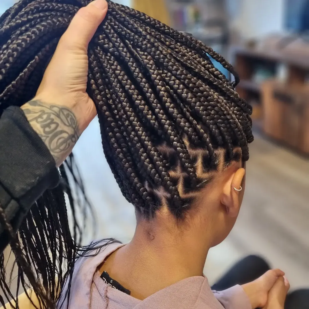 Classic Mid-Length Box Braids With Geometric Parting