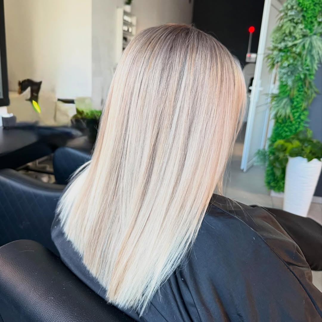 Cool Platinum Blonde With Root Melt for Summer