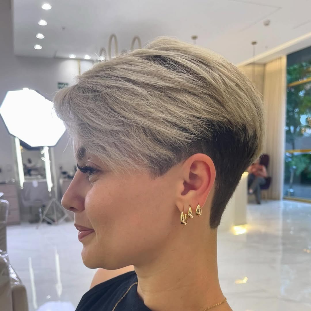 Edgy Platinum Blonde Undercut Pixie