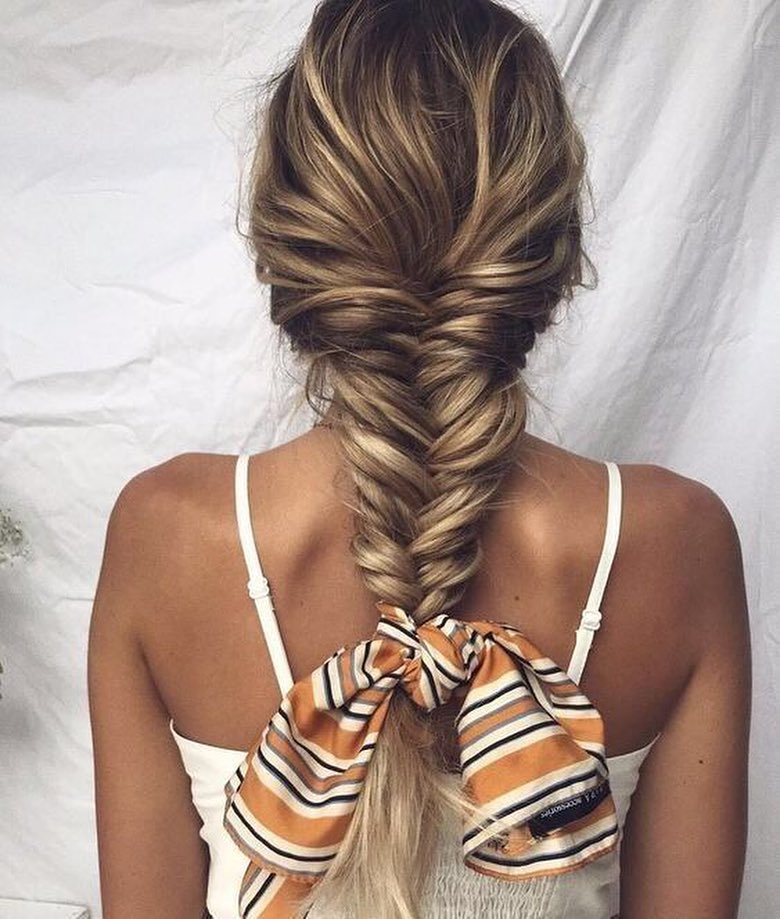 Effortless Fishtail Braid With Golden Blonde Highlights