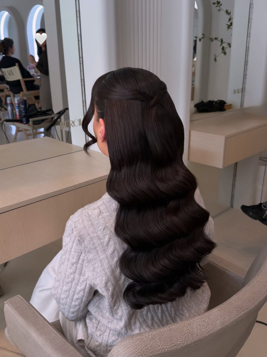 Elegant Hollywood Waves With Twisted Half-Up