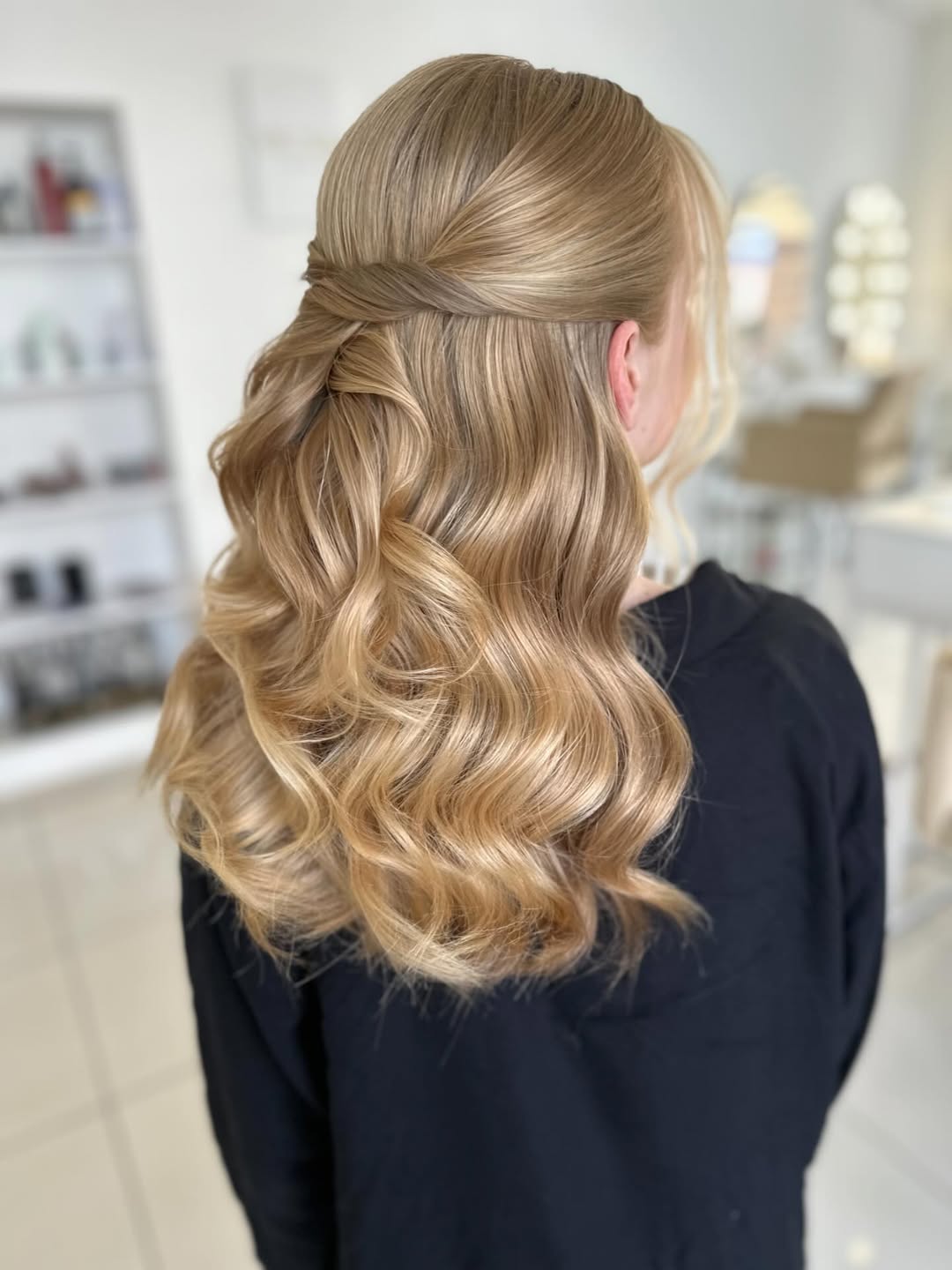 Glam Half-Up Half-Down Blonde Waves
