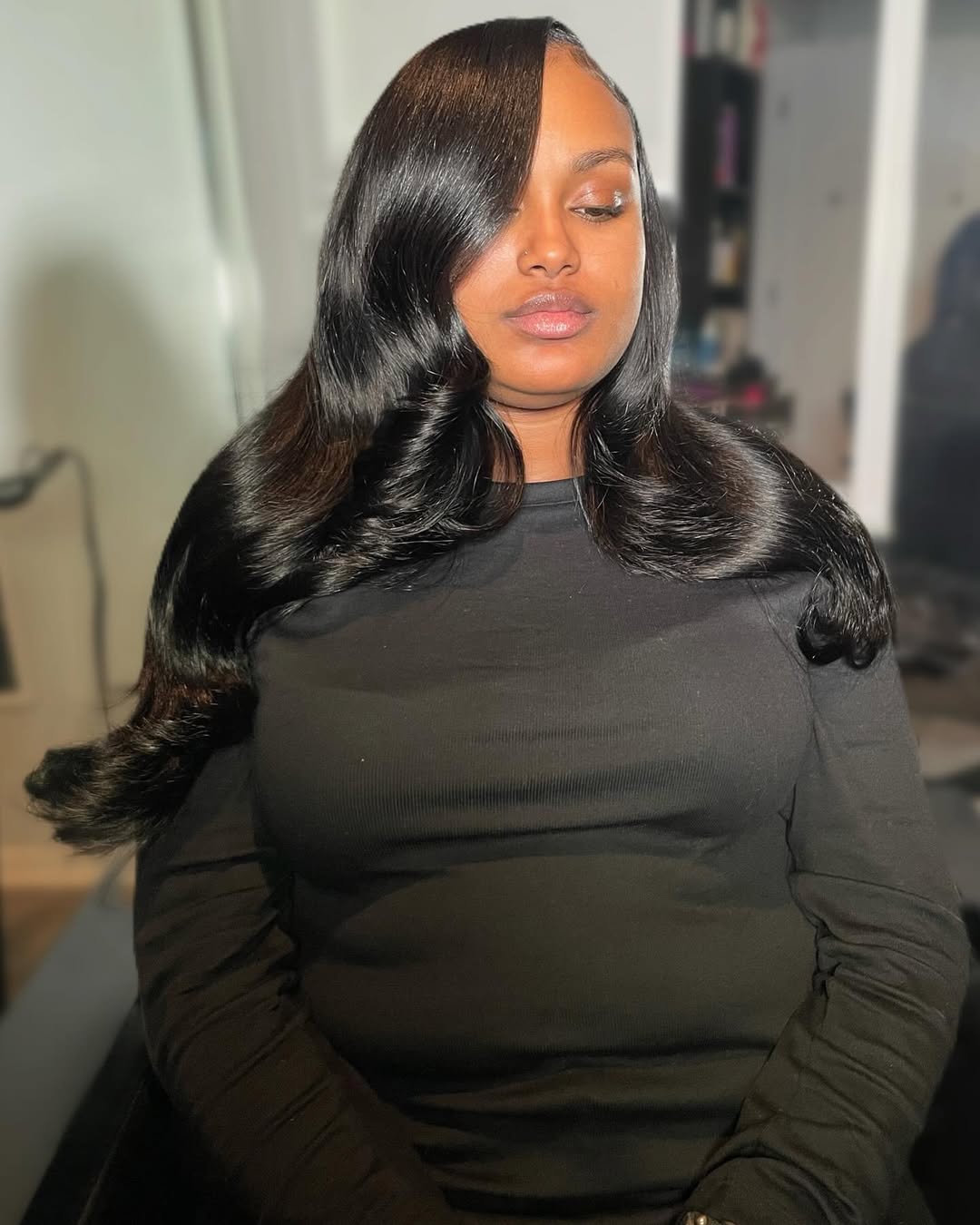 Glamorous Deep Side Part Hollywood Waves