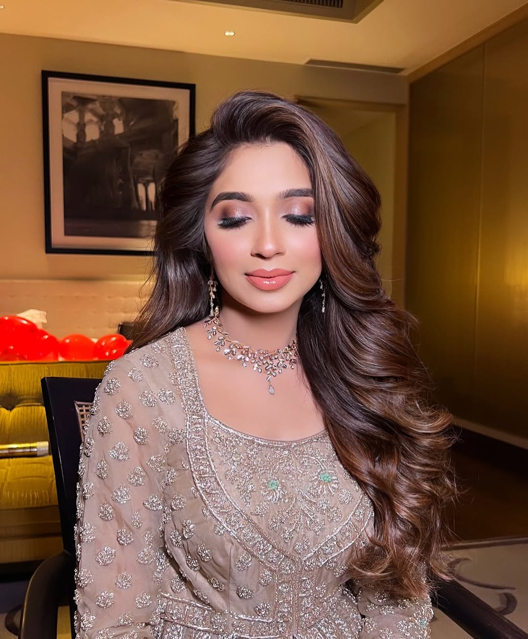 Glamorous Voluminous Hollywood Waves