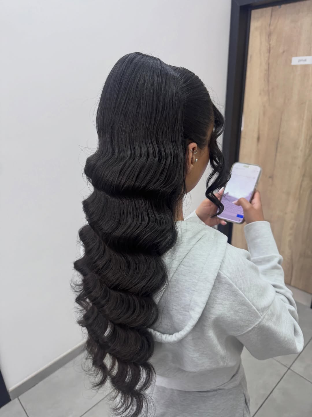 Glamorous Wavy High Ponytail With Jet Black Hair