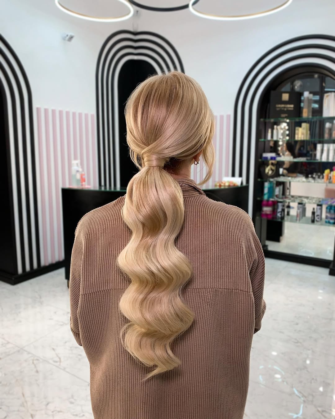 Glamorous Wavy Ponytail With Voluminous Crown