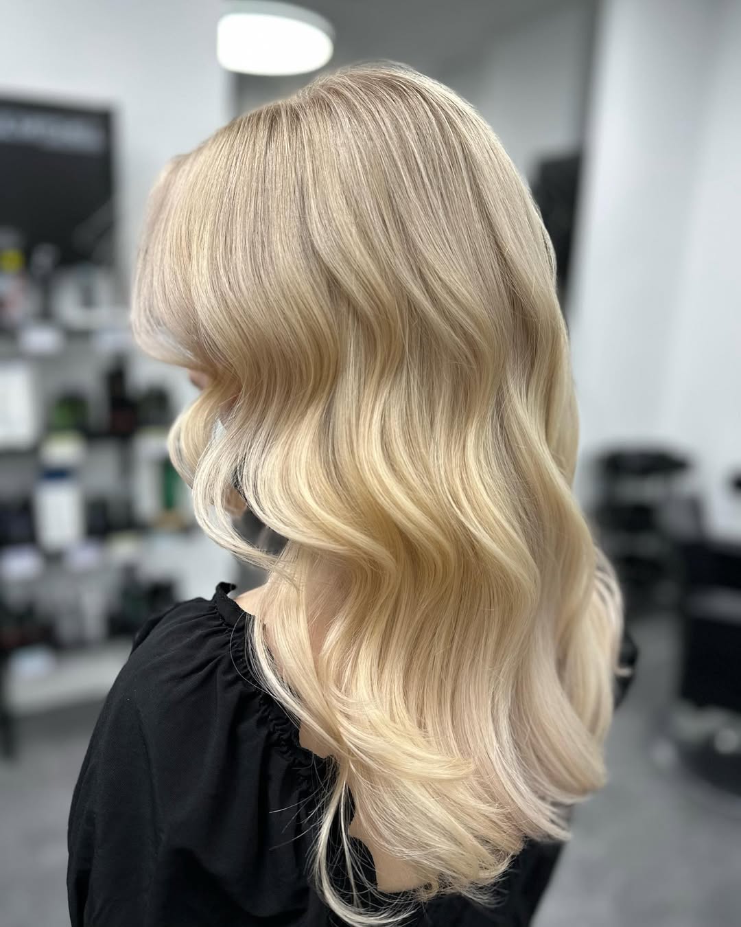 Golden Vanilla Blonde Luxurious Blowout Waves