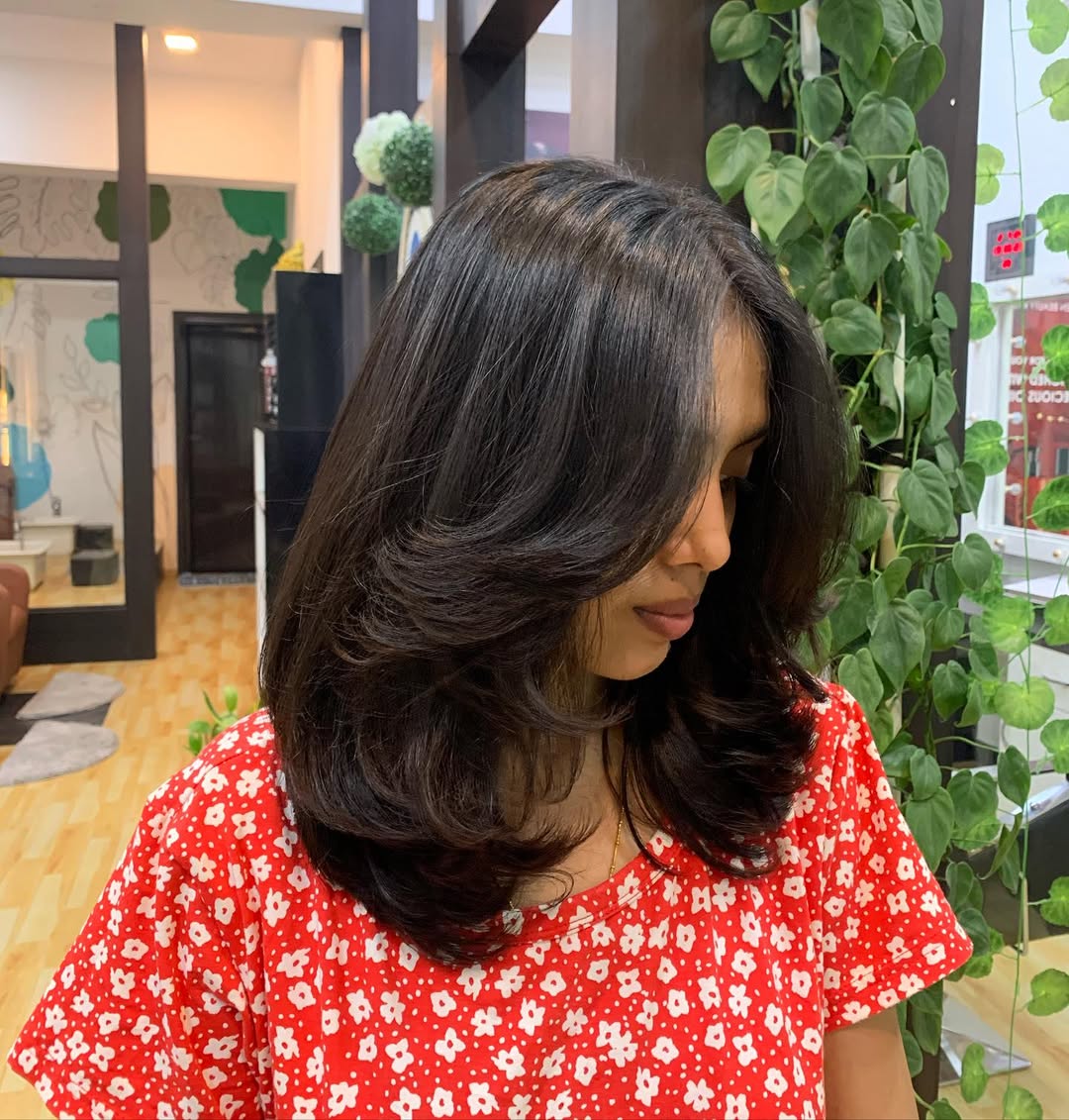 Gorgeous Modern Shag Cut For Medium Hair