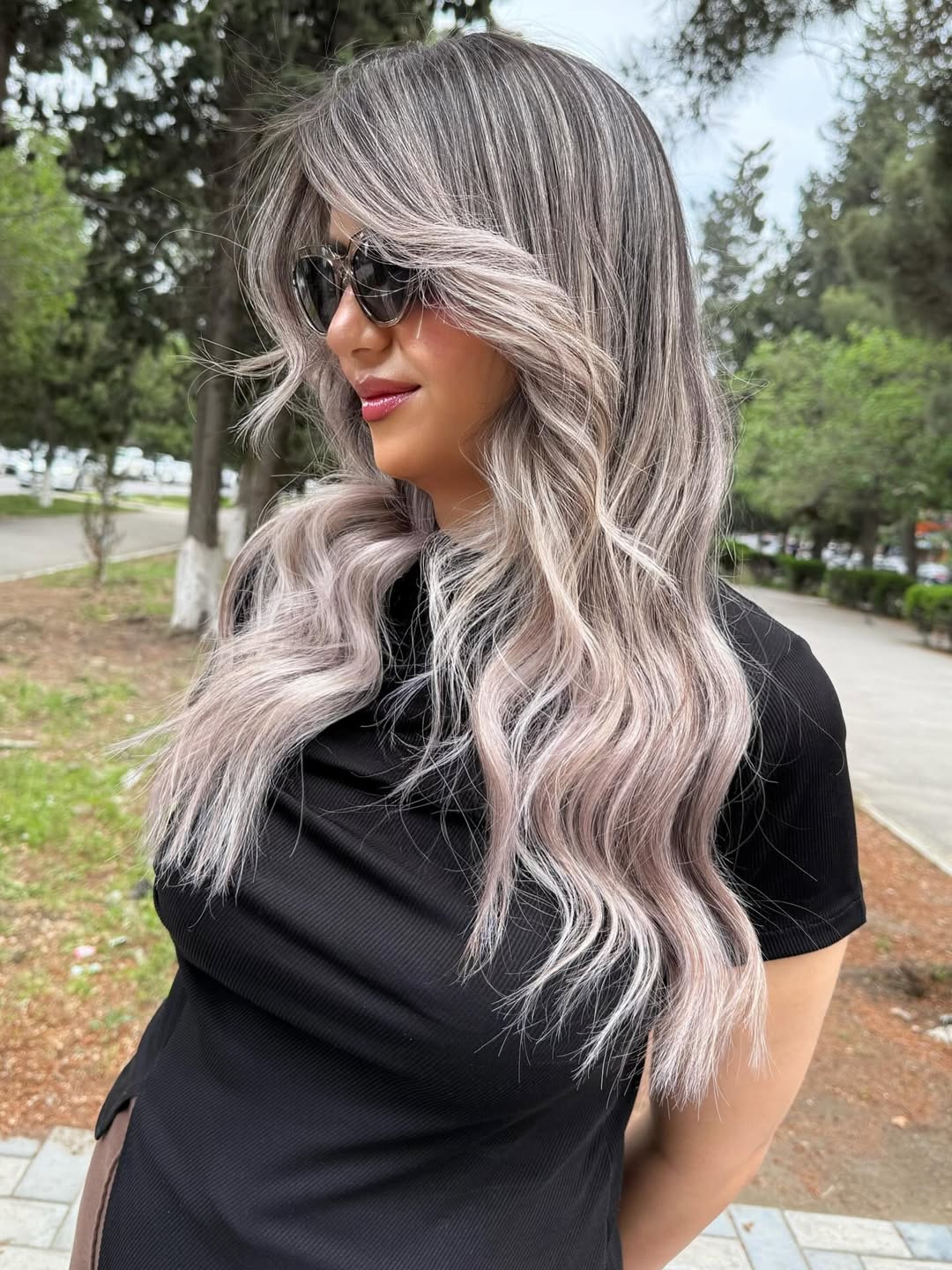 Gorgeous Silver Blonde Hair With Lived-In Waves